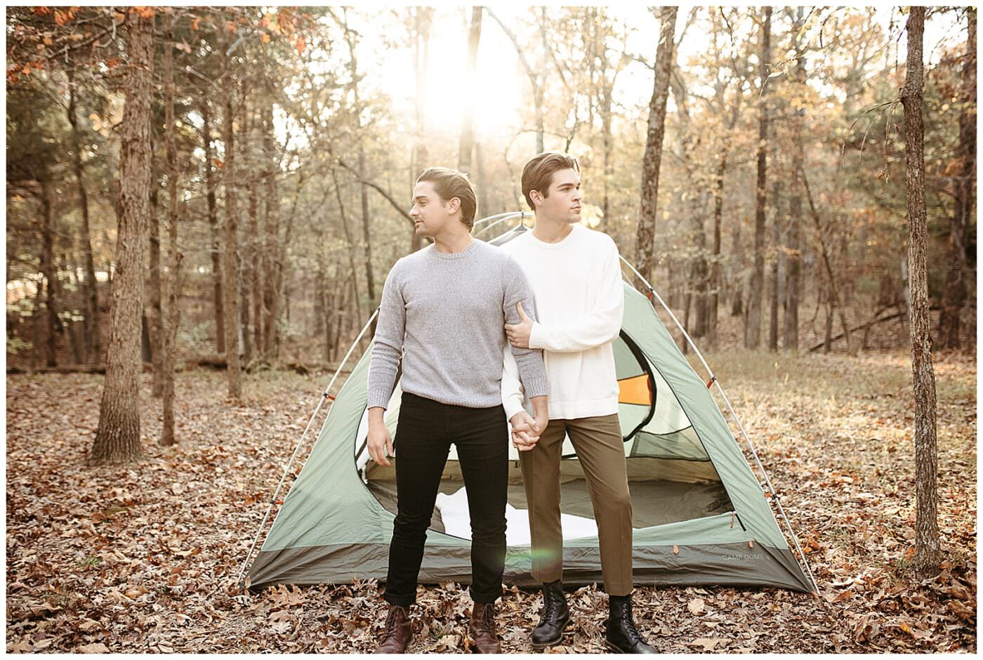 Cozy Campfire Couple Shoot in Arkansas Love Inc. Mag