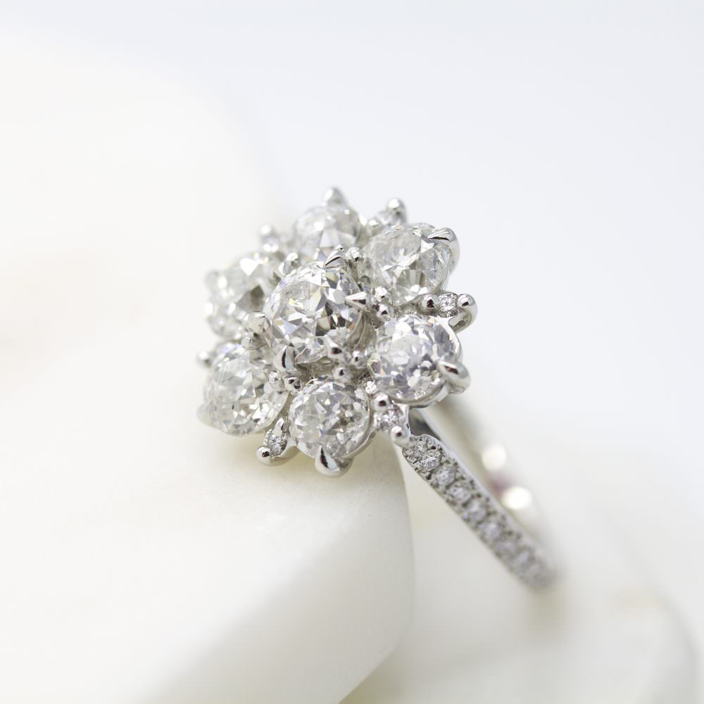 diamond cluster platinum engagement ring