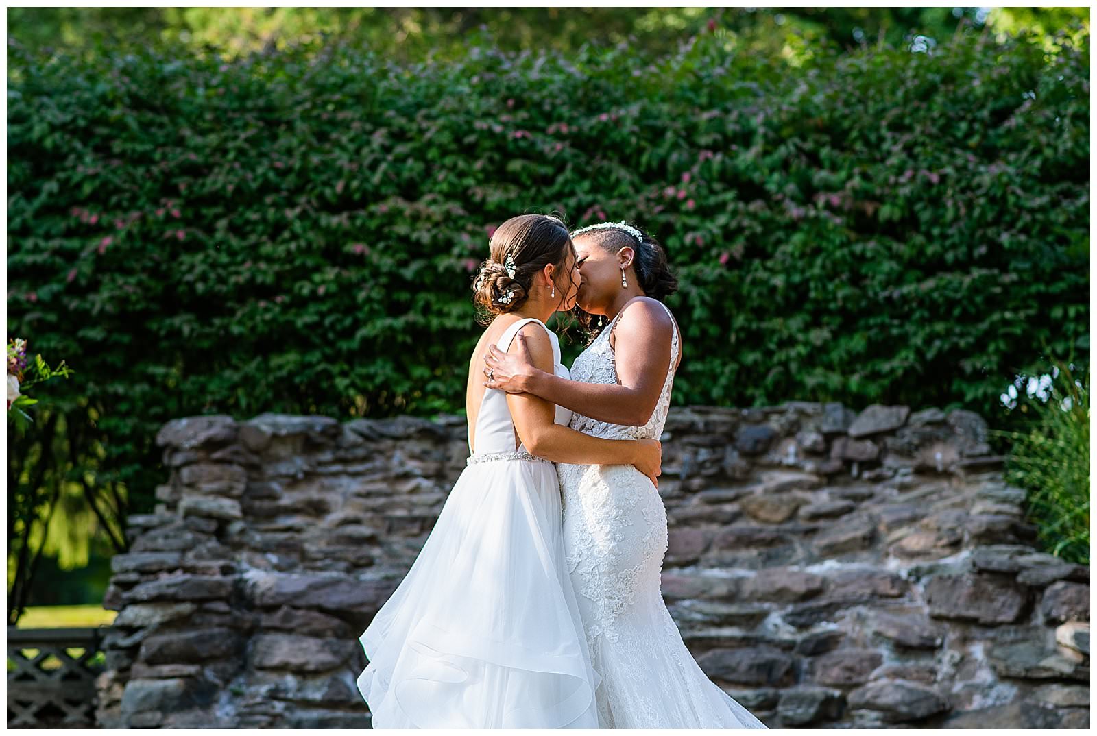 cleveland-lesbian-wedding