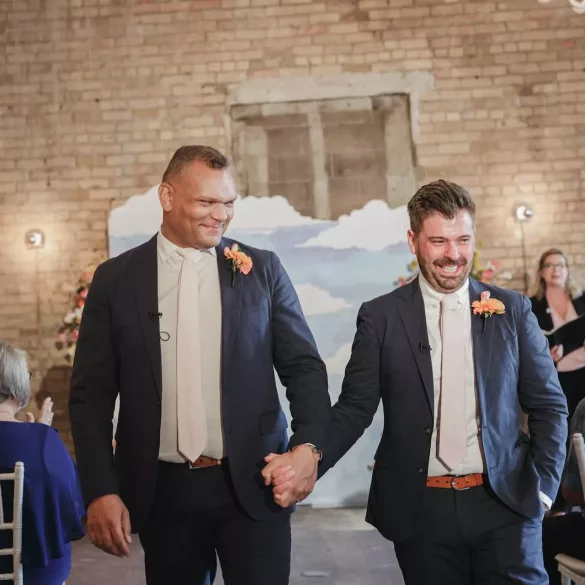 Minne Weddings Microwedding - Love Inc. Mag