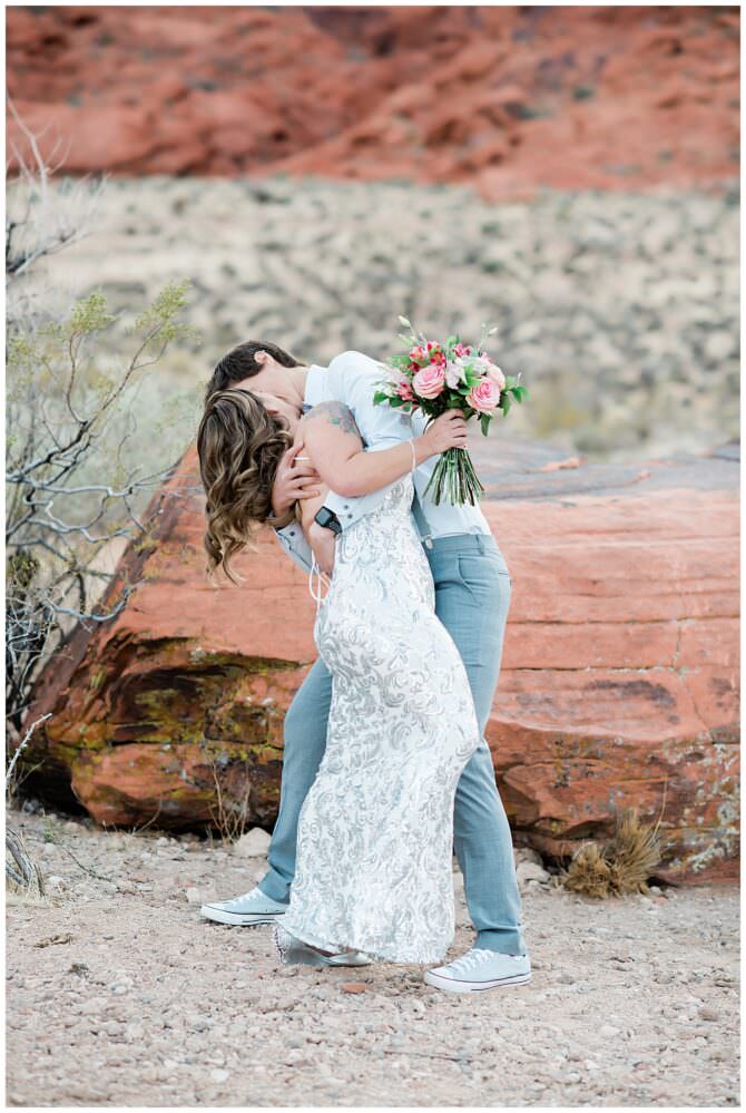 Las Vegas Red Rock Canyon Elopement