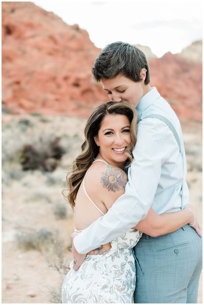 Las Vegas Red Rock Canyon Elopement With A Doughnuts And Champagne Station  For Two