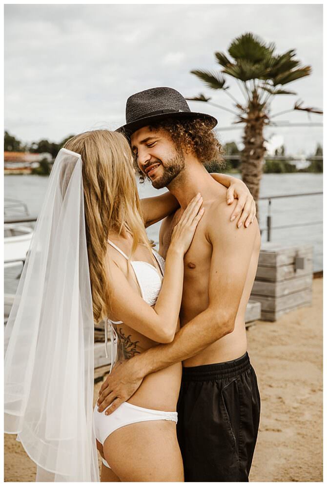 Swimsuits and Ice Cream You ve Never Seen Beach Wedding Inspo Like This Love Inc. Mag