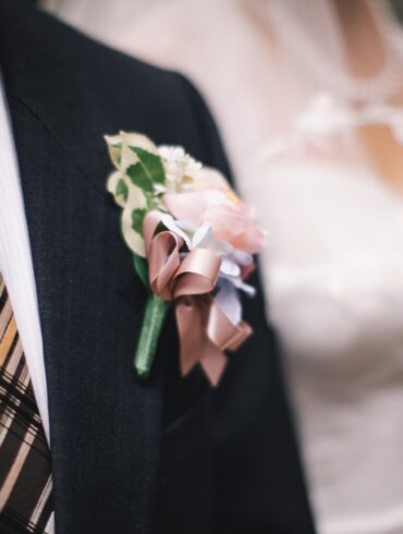Groomsman Wearing Wedding Dress Prank