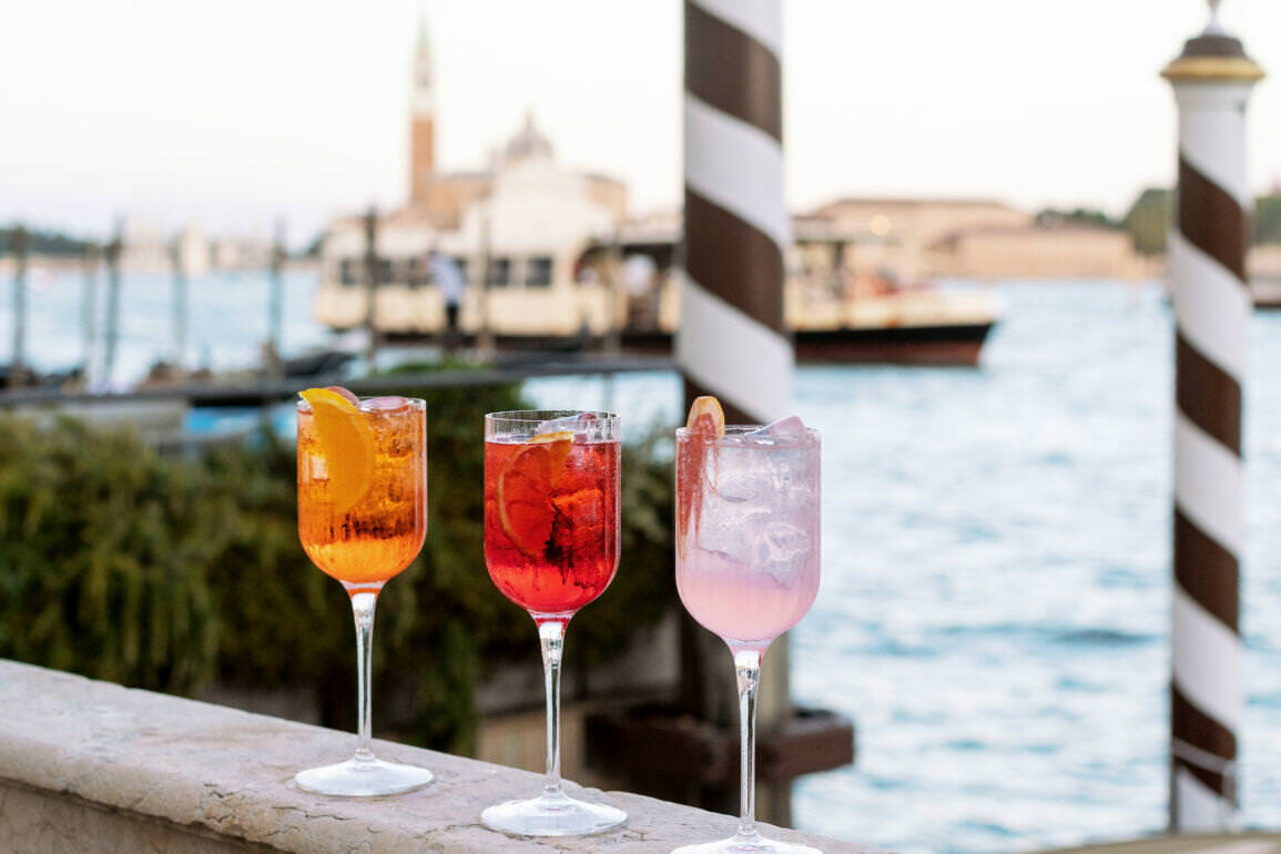 Spritz Cocktail Recipes for Summer Weddings