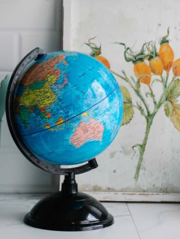Wedding Cakes Around the World