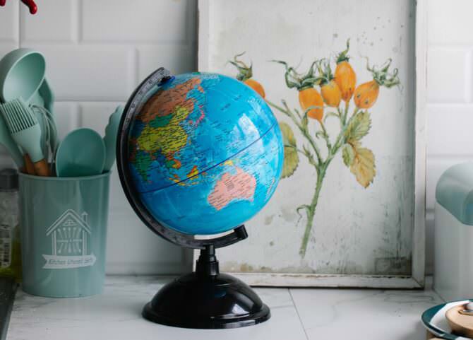 Around the World in 8 Cakes