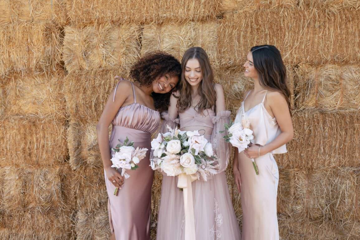 Guide to Artificial Wedding Flowers