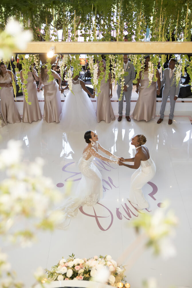 25 Lesbian First Dance Songs