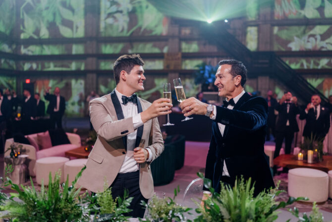 Video Mapping Weddings