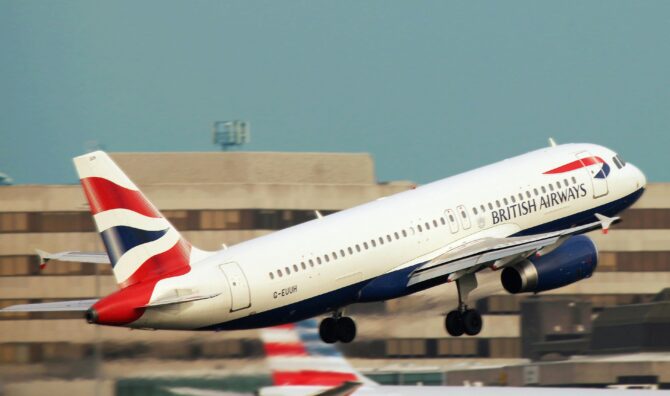 This Secret Code Ensures Surprise Proposals Stay Magical Through Airport Security