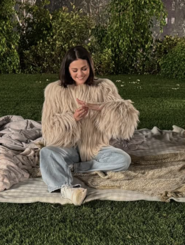 Selena Gomez Engaged