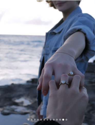 Chloe Grace Moretz Engaged Kate Harrison