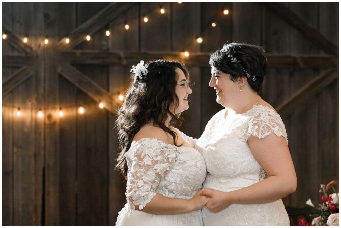 Lesbian Jewish Wedding in the Fall