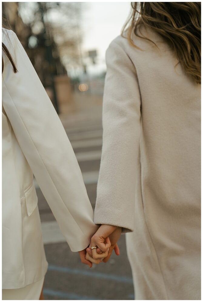 lesbian courthouse elopement 11