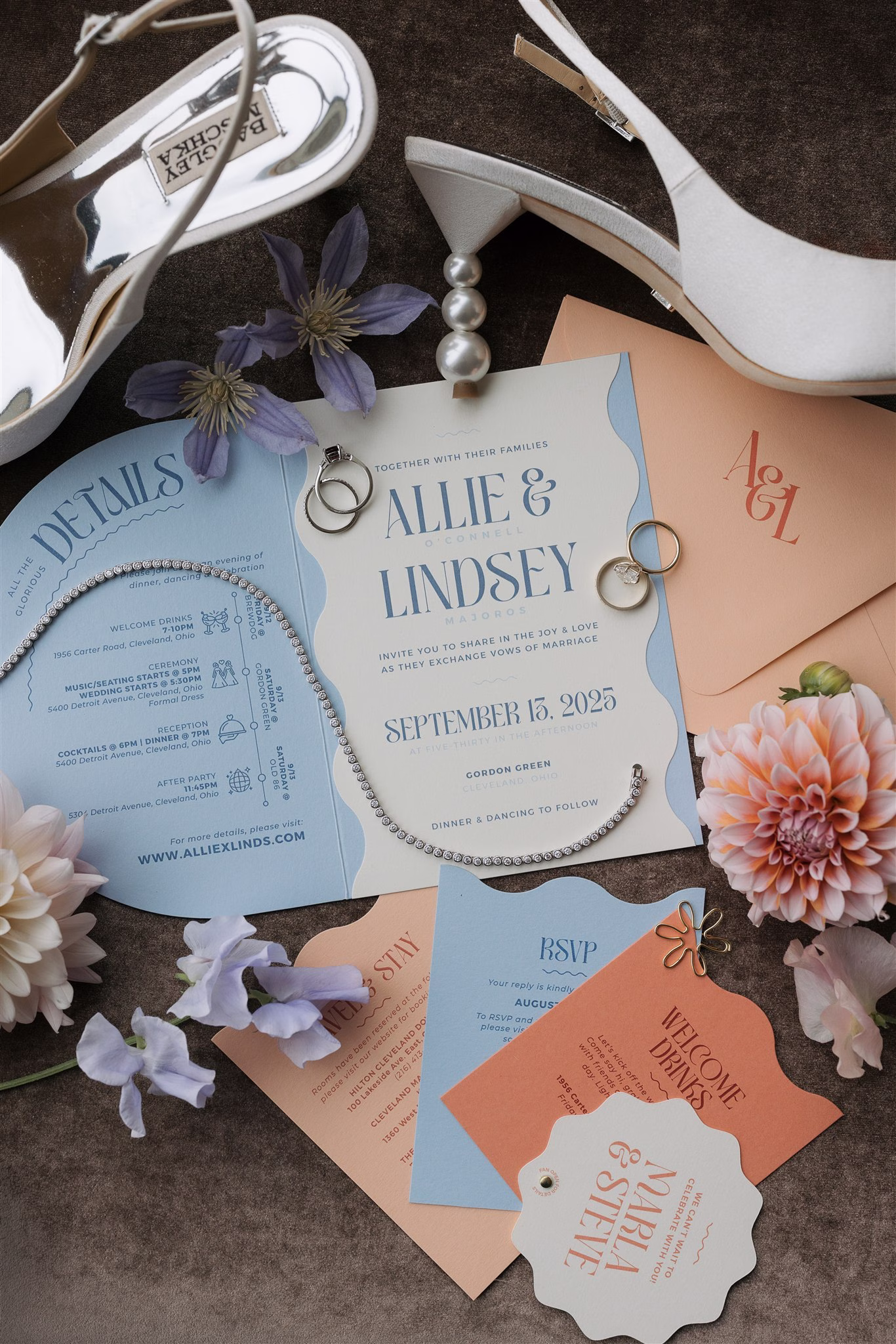 AllieLindsey91325 0035 - Urban Garden Cleveland Wedding With a Merch Station AllieLindsey91325 0035