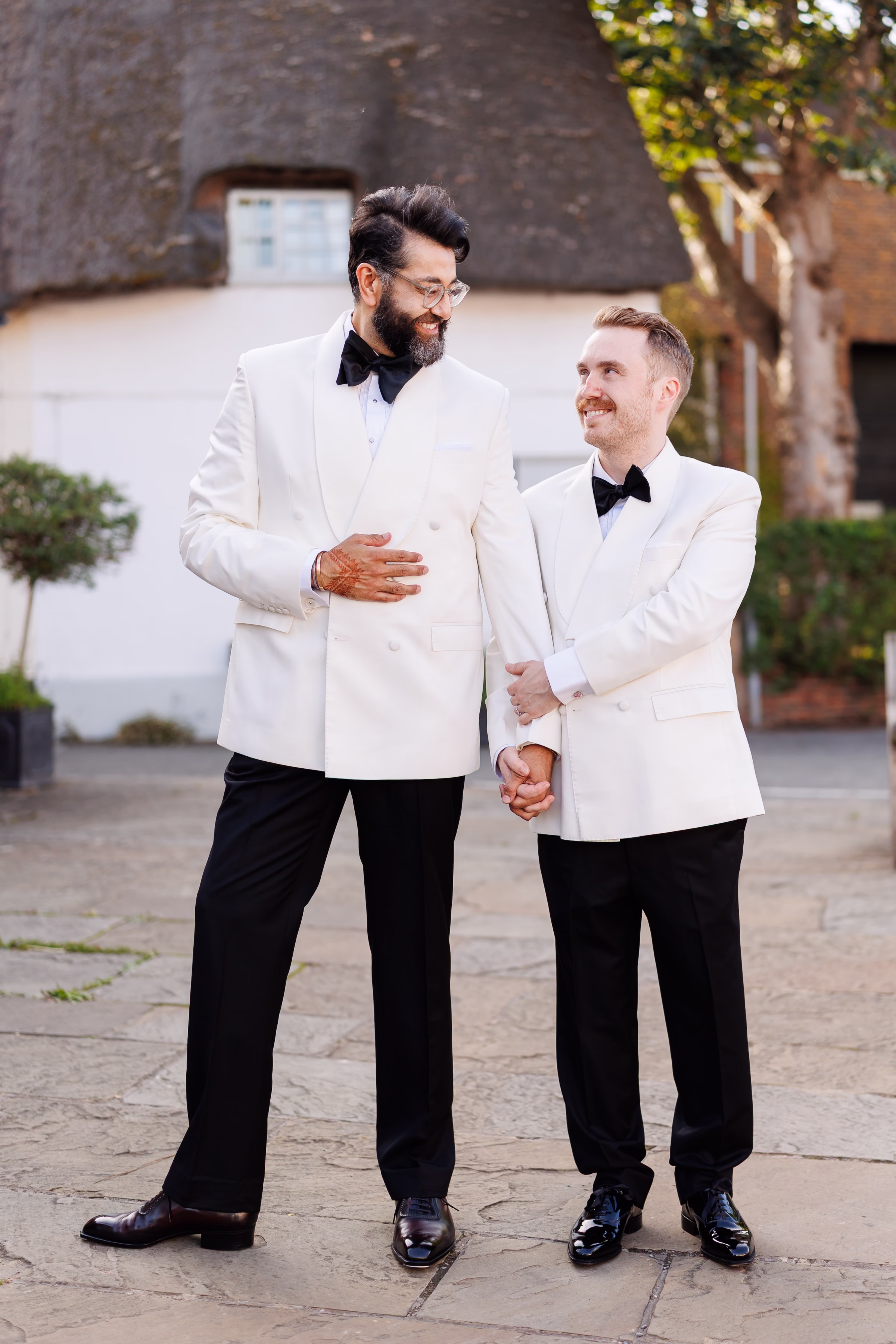 shWedding1602 - This Joyful Gay Hindu Wedding Happened at a Nursing Home -- and There's a Heartwarming Reason Why shWedding1602